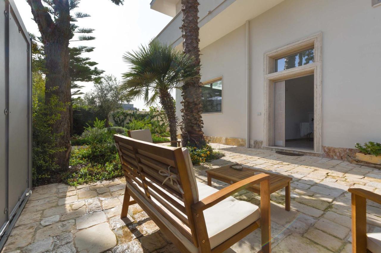 B&B Le Radici Del Salento Luxury Rooms San Pancrazio Salentino Buitenkant foto